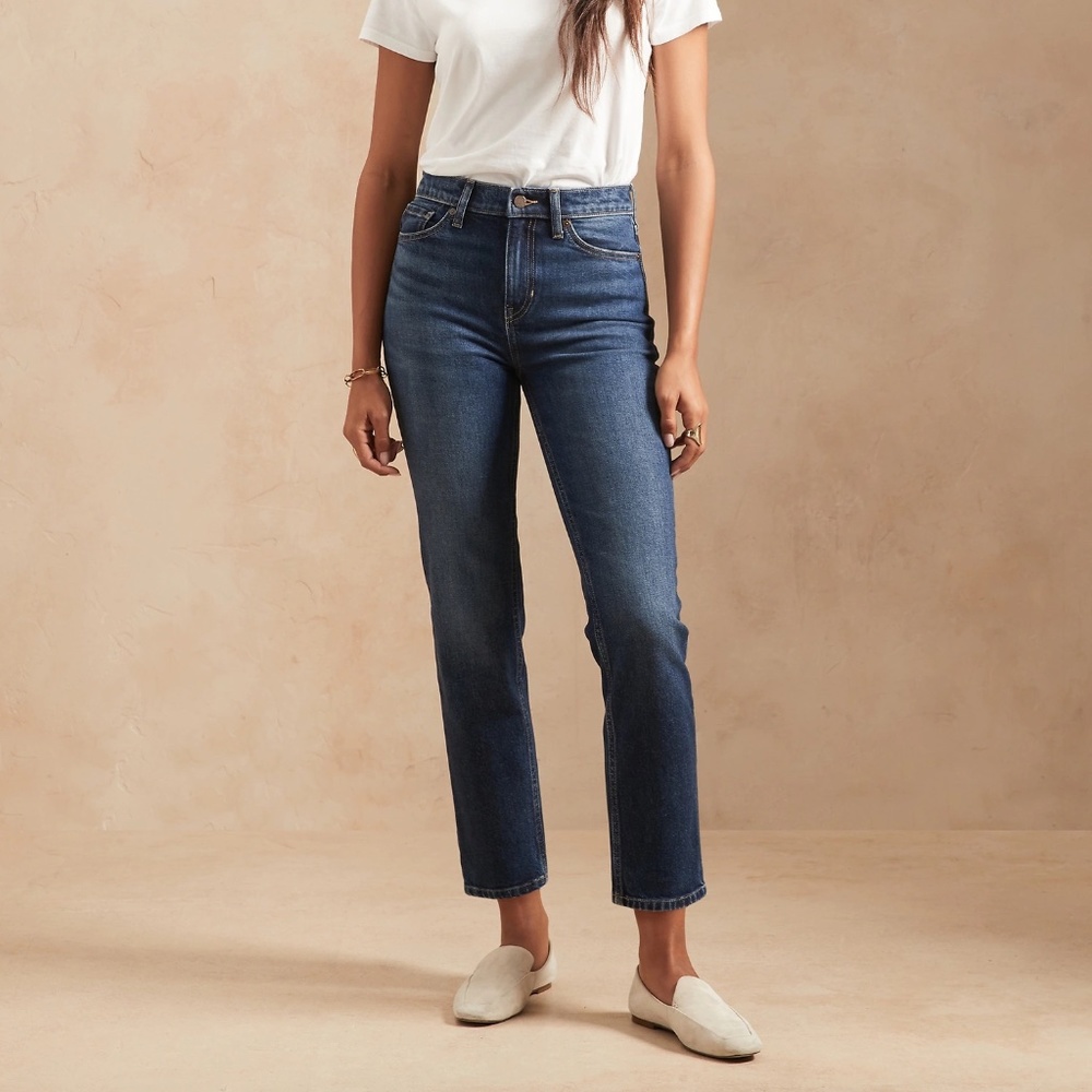 Banana Republic Women's Straight Jean